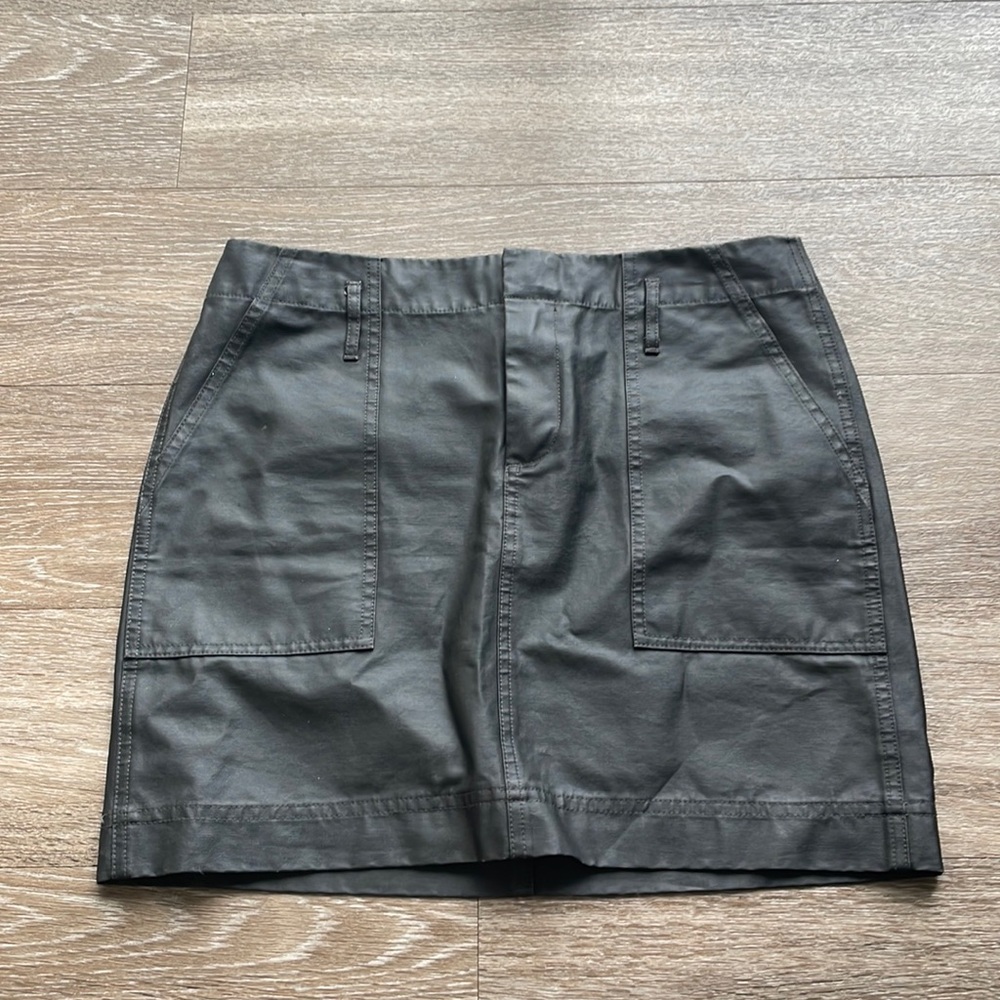 Madewell | Black leather skirt